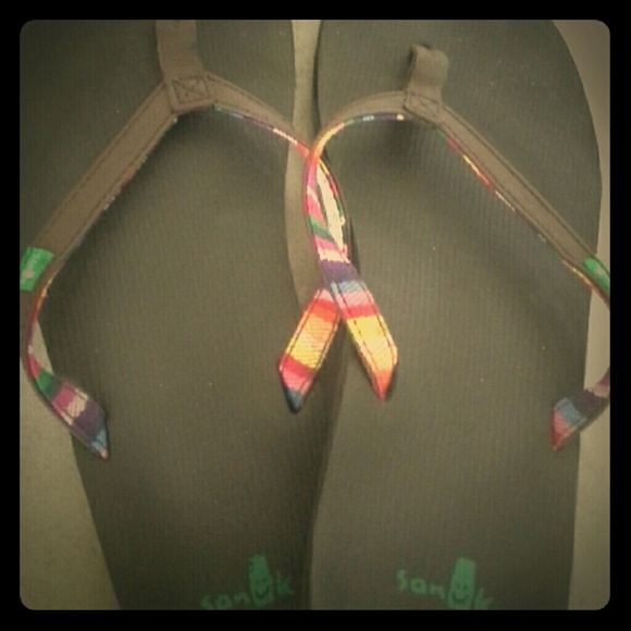 Sanuk Sandals