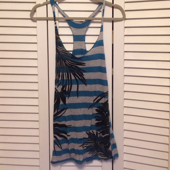Grey and blue striped tank with palm leaf design - Picture 1 of 2
