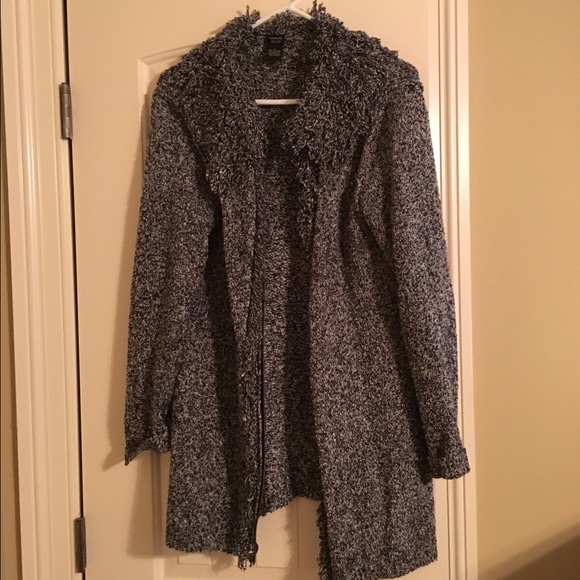 Cardigan - Picture 3 of 3