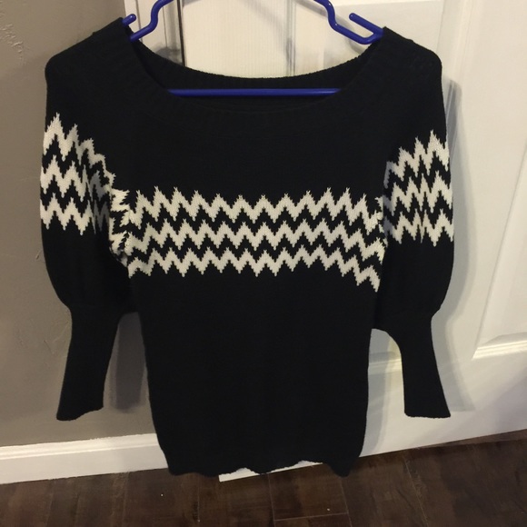 Eternal Sunshine Creations Sweaters - Black and White Sweater with zig zag detail Eternal Sunshine Creations Sweaters - Black and White Sweater with zig zag detail