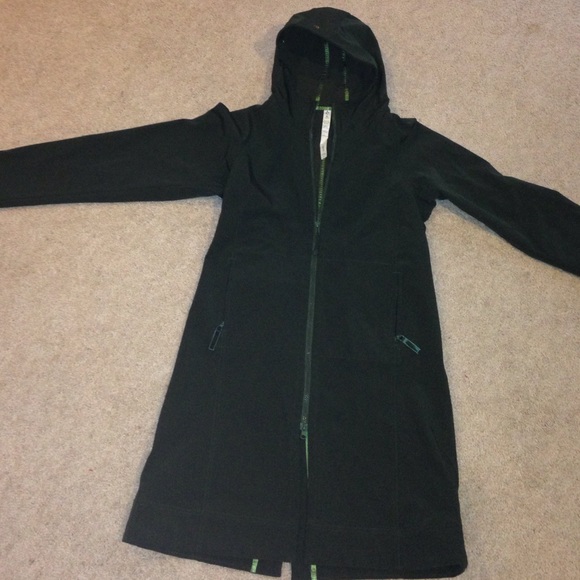 Lululemon Definitely Raining Jacket
