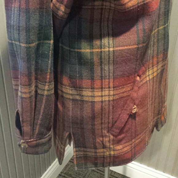 Sold - Picture 3 of 4