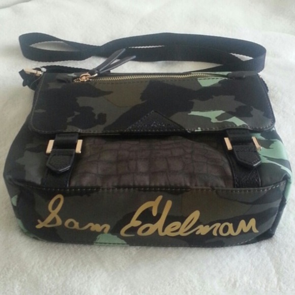 Sam Edelman Handbags - Camo Sam Edelman Purse