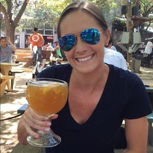 Meet your Posher, Molly