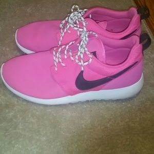Nike Roshe Runs