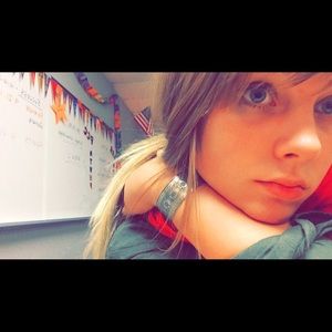 Meet your Posher, Madison