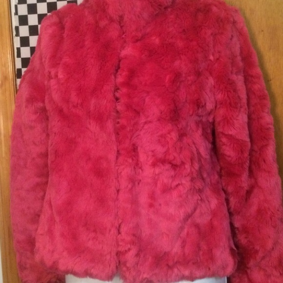Pink fur jacket - Picture 2 of 4