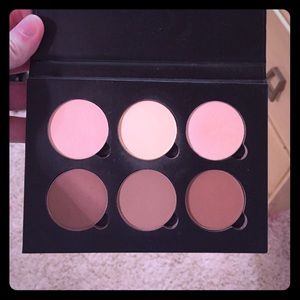 Anastasia Beverly Hills Contour Kit