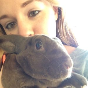 Meet your Posher, Haley