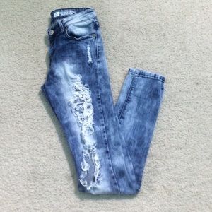 Distressed Acid Wash jeans