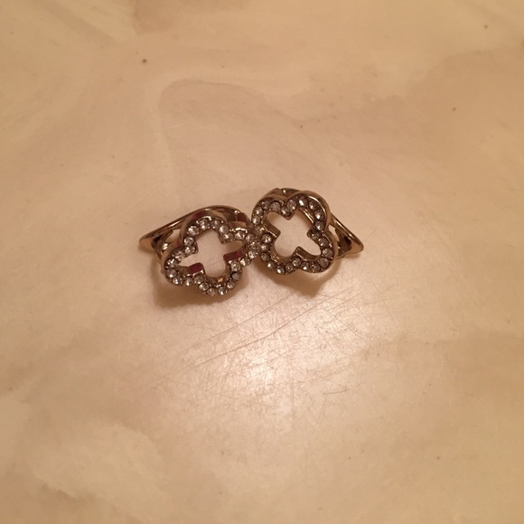 Banana Republic clover earrings