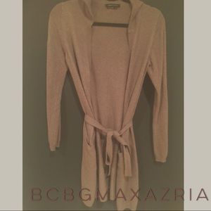 // FINAL SALE! • NWOT BCBG CARDIGAN / M /