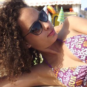 Meet your Posher, Alice