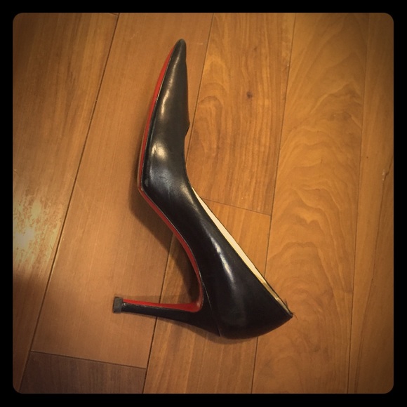 Christian Louboutin Pigalle Heel - Picture 1 of 4