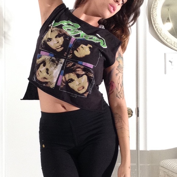 Poison crop top band tshirt