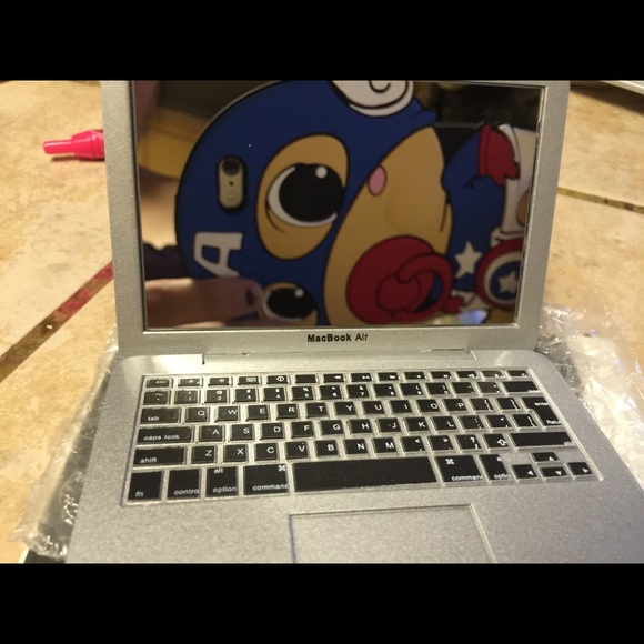 Super cute mirror - Picture 3 of 4