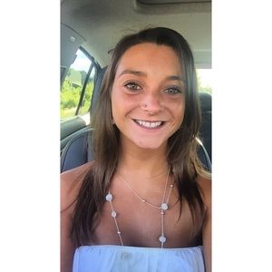 Meet your Posher, Calli