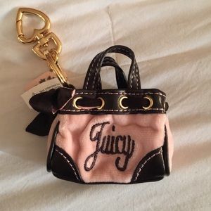 Juicy Couture Key Chain Nee