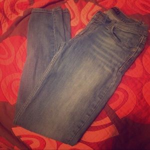 Light wash Levi brand skinny jeans.