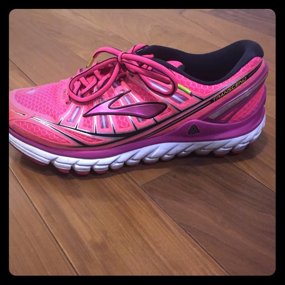 Brooks Transcend - Picture 1 of 4