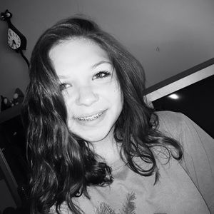 Meet your Posher, Vika