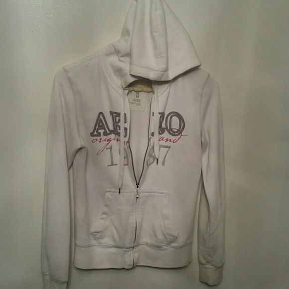 Womens winter sweater by Aero Original Brand.