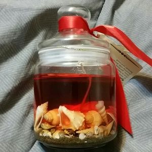 A cute sea shell candle
