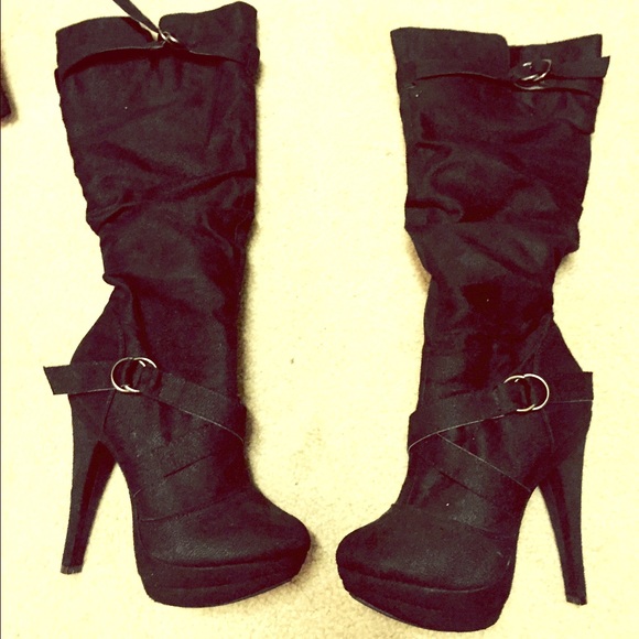 Shoes - Black suede platform boots