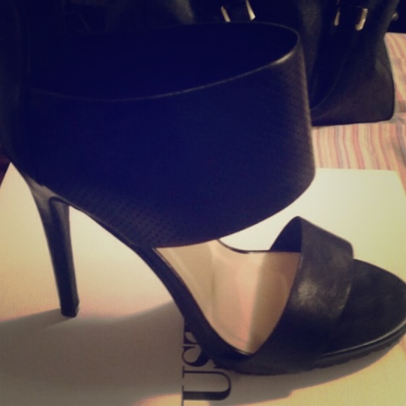 Brand New Just Fab Sandals