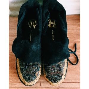 House of Harlow 1960 Mallory Beaded Moccasin