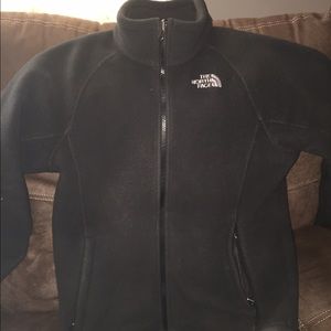 Women's North Face fleece jacket.