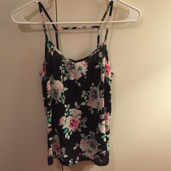 H&M flower power top