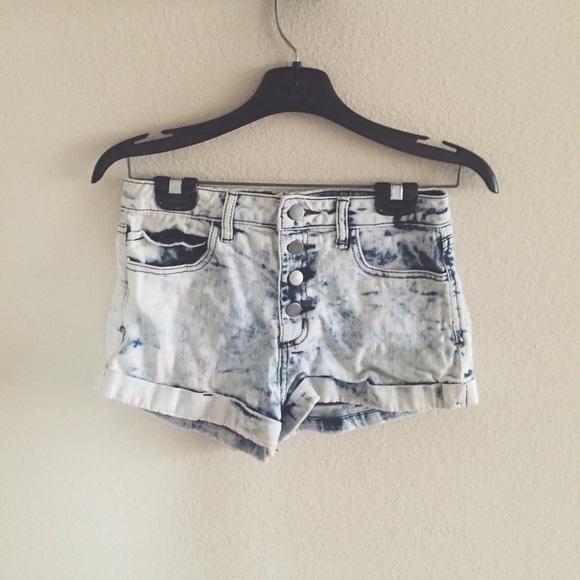 F21 High-Waisted Shorts