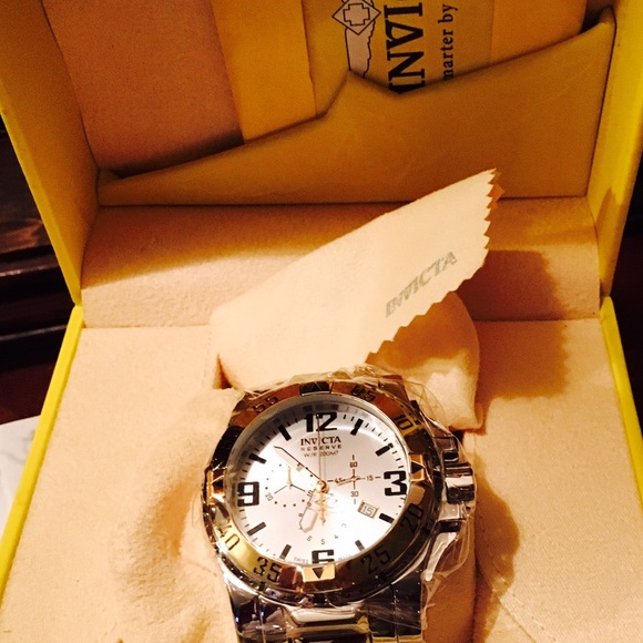 Mans invicta watch - Picture 2 of 3