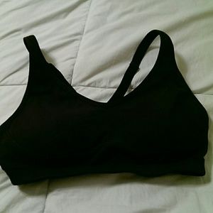 Lucy sports bra