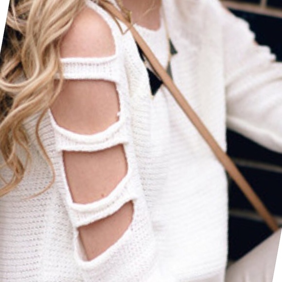 Chic cut sleeve sweater BACK IN STOCK LIMITED - Picture 3 of 3