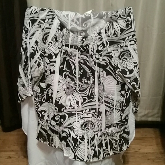 Dress Black & White Blouse