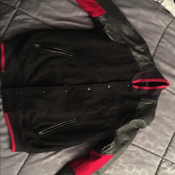 Nice - Picture 2 of 3