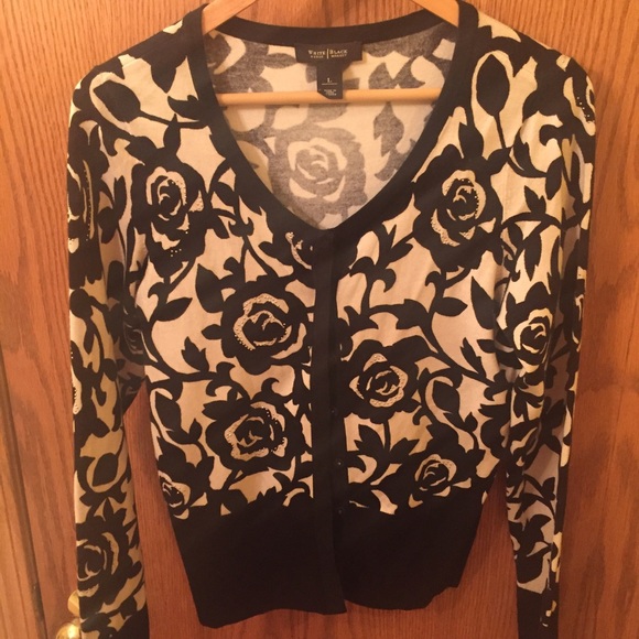 ❗️SALE! ❗️White House | Black Market Cardigan