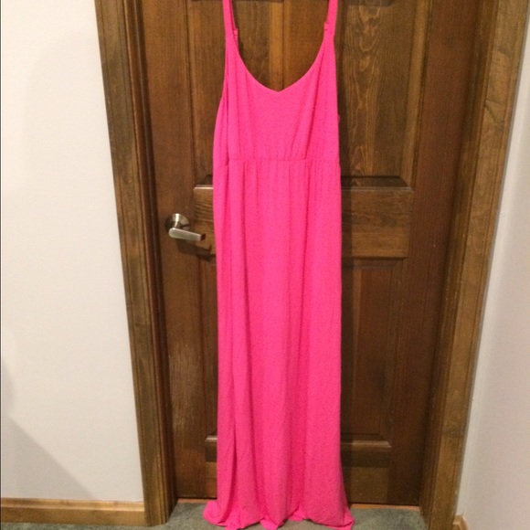 Maternity maxi dress