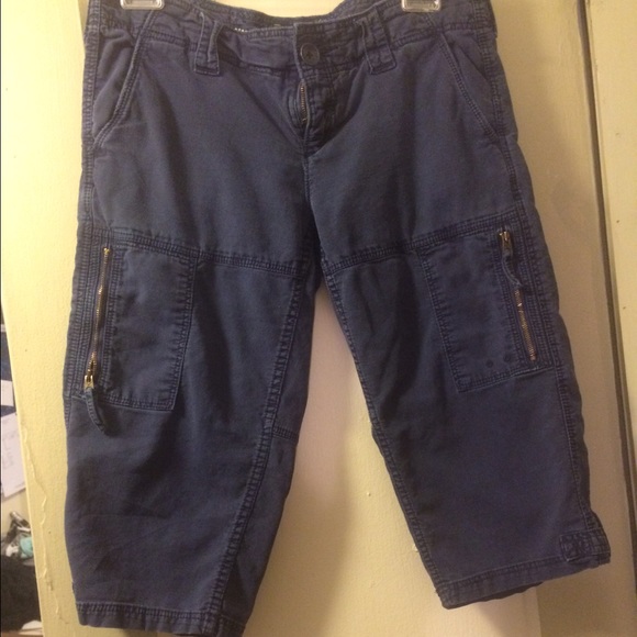 American Eagle Capris