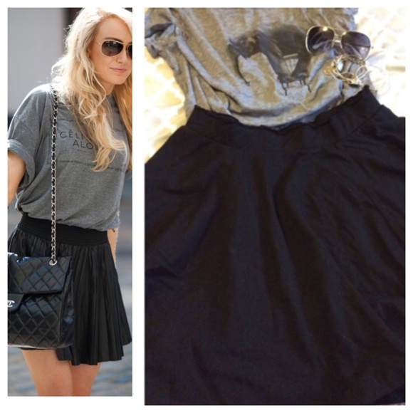 Dresses & Skirts - Skater skirt