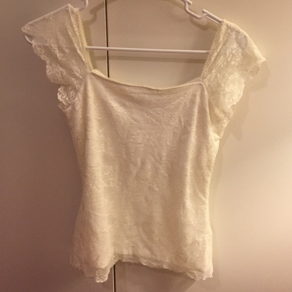 The limited lace top
