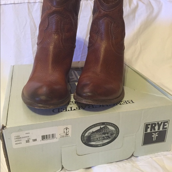 Frye Shoes - Frye Carson Boot (brnt brwn) worn 1X firm $155
