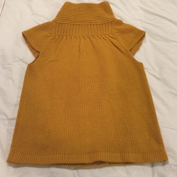 Mustard "Forever 21" Sweater - Picture 3 of 4