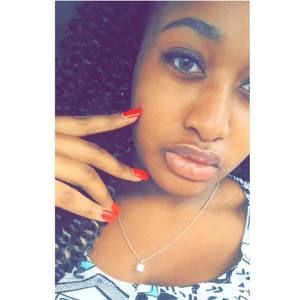 Meet your Posher, Serena