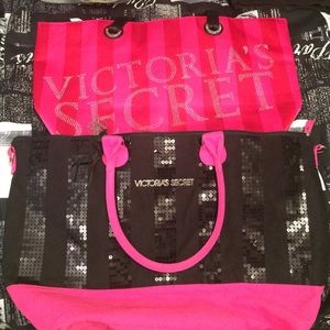 2 Victoria's Secret totes