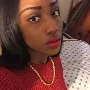 Meet your Posher, Gabrielle