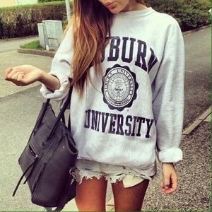 Meet your Posher, Viviana