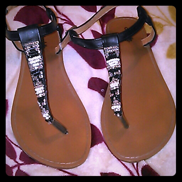 Sandles